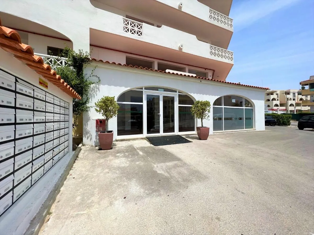 Albufeira Twins 1 With Pool By Homing Apartment